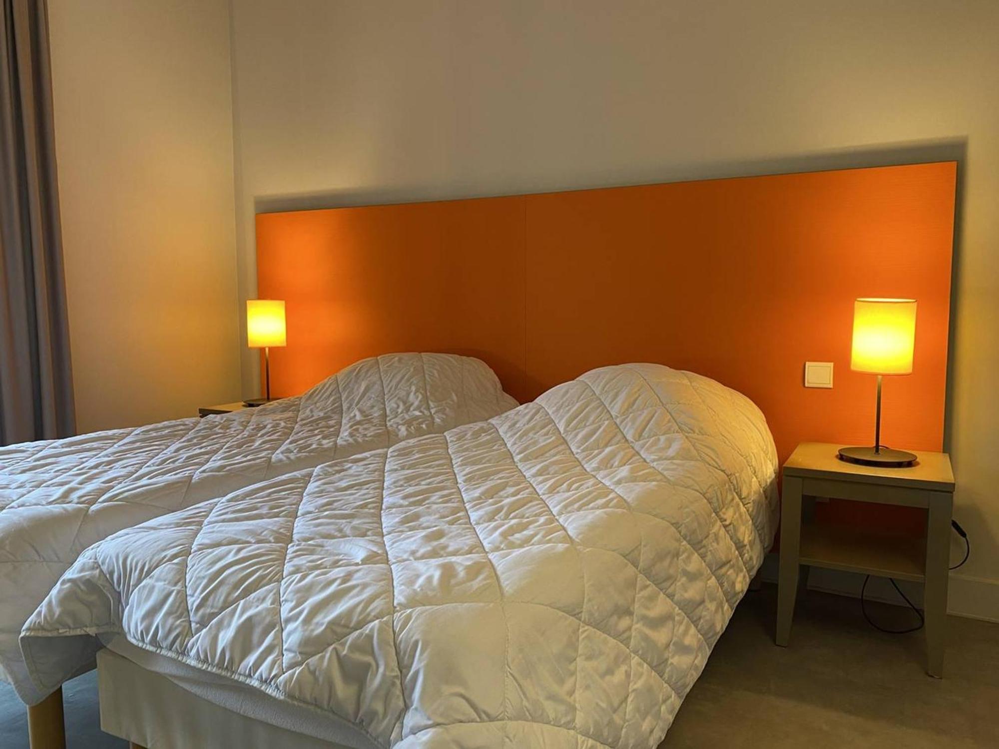 Appartement Avec Piscine, Wifi, A 50m De La De Trestraou - - Fr-1-368-403